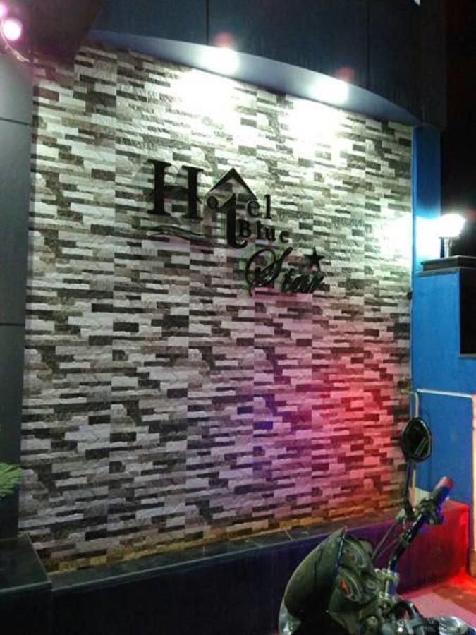 Hotel Blue Star Datia Экстерьер фото